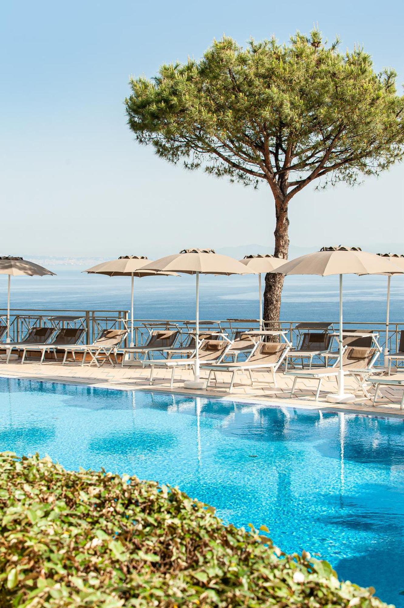 Grand Hotel President Sorrent Exterior foto